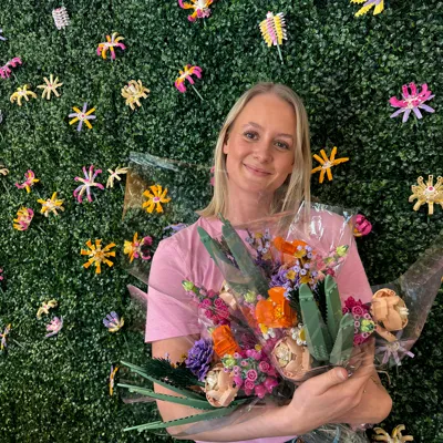 Florist 5 1200X1200